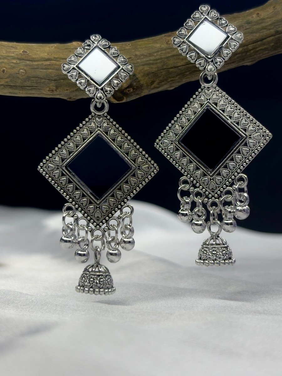 Square Mirror