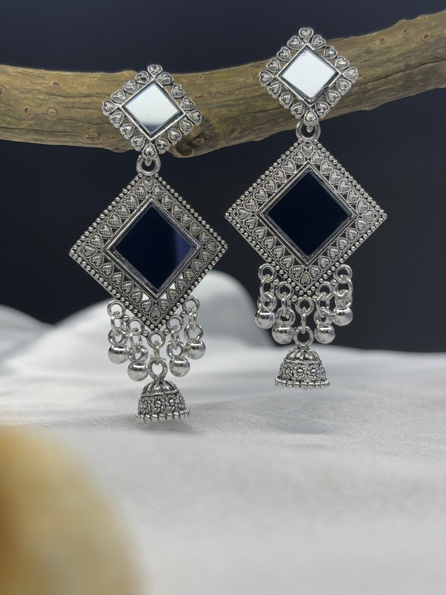 Square Mirror