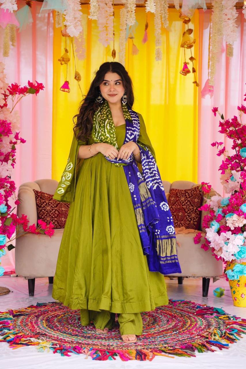 Megha Suit Set
