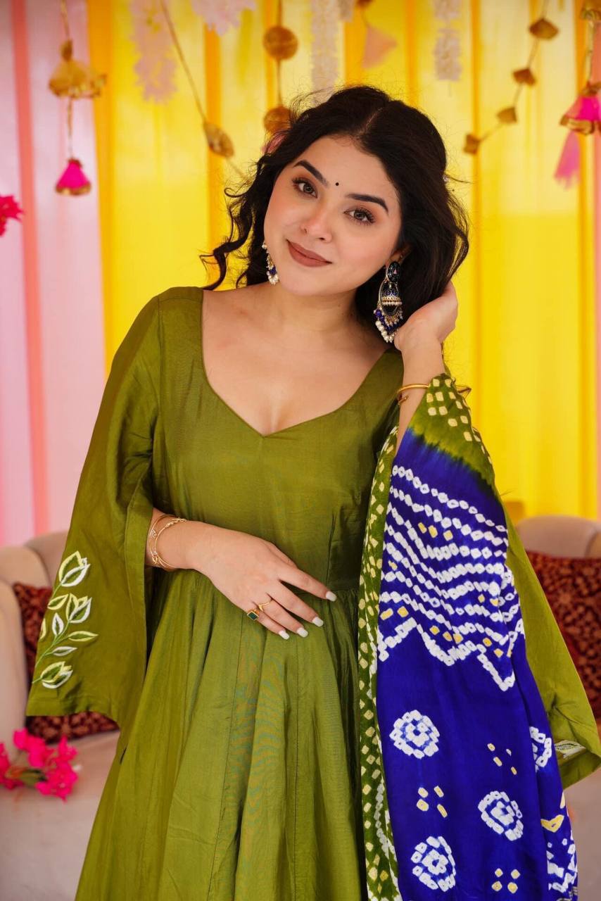 Megha Suit Set