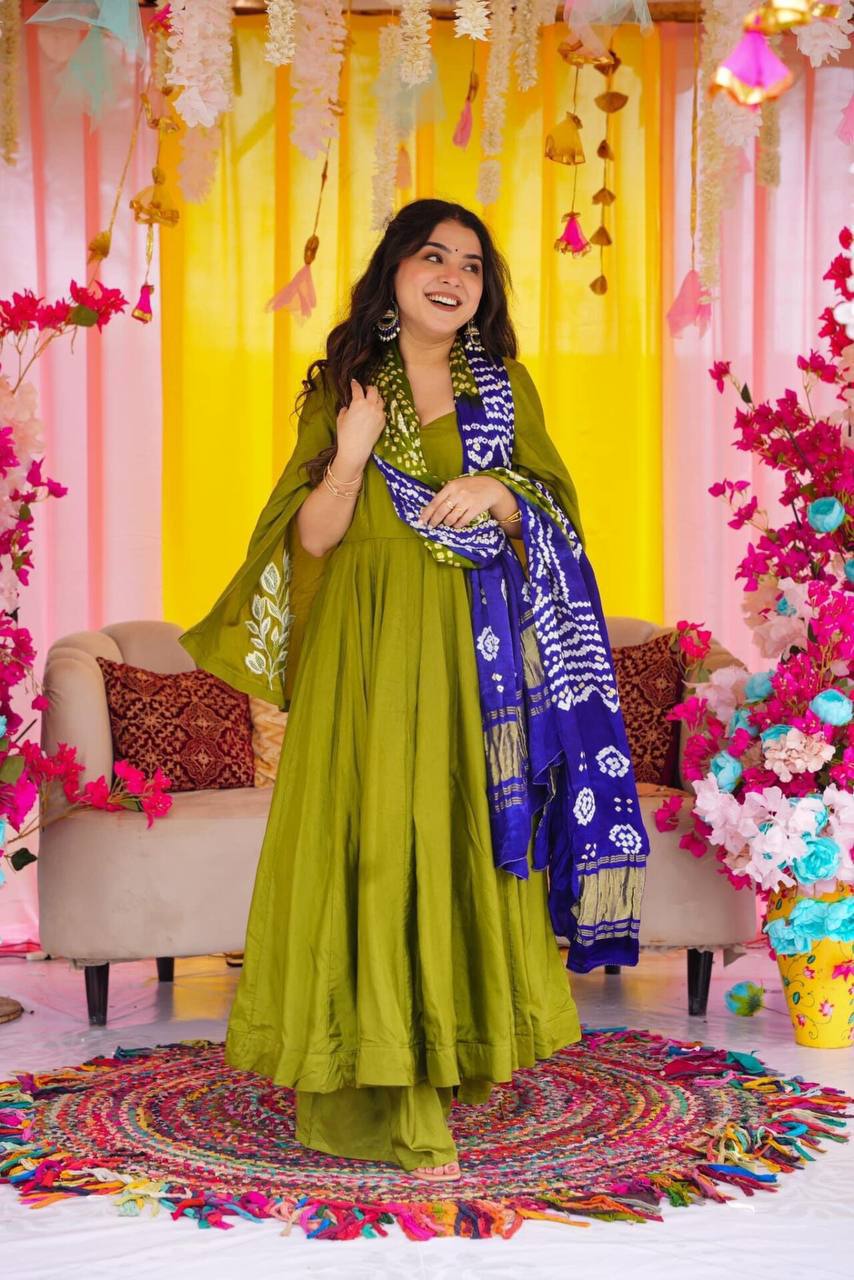 Megha Suit Set