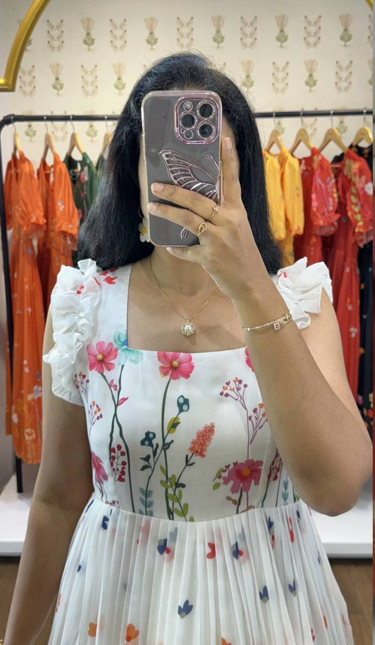 Adhaya White