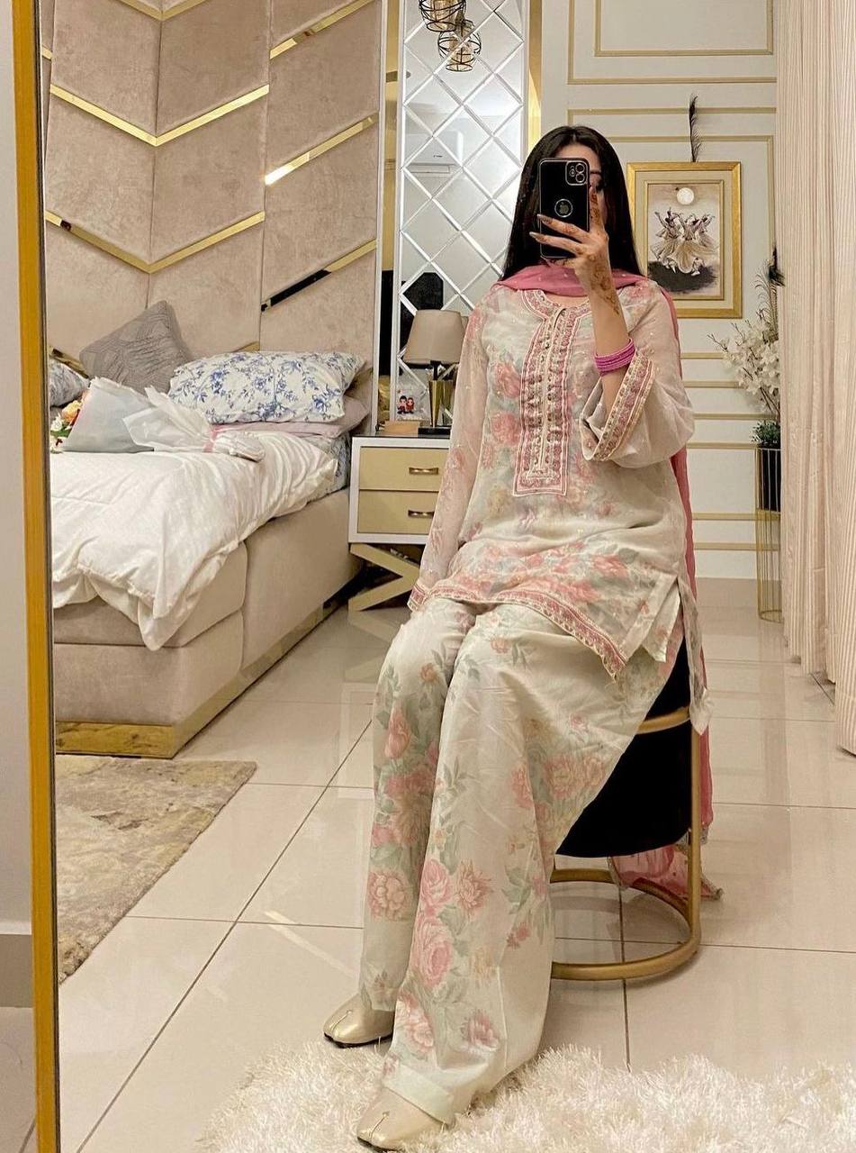 Elegant Chiffon Georgette Farshi Plazzo Set