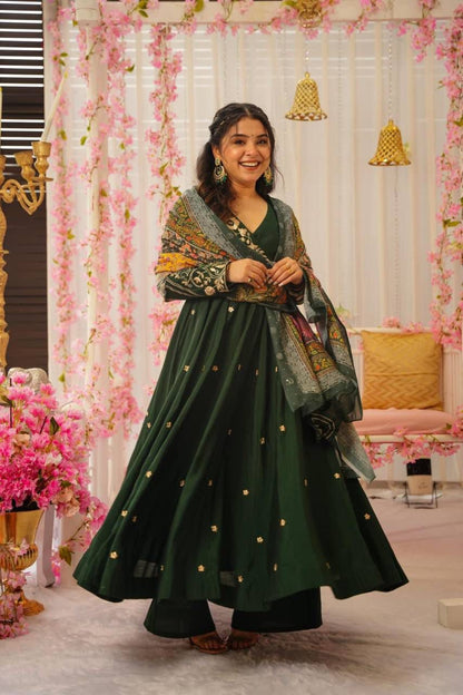 Nusrat Suit Set