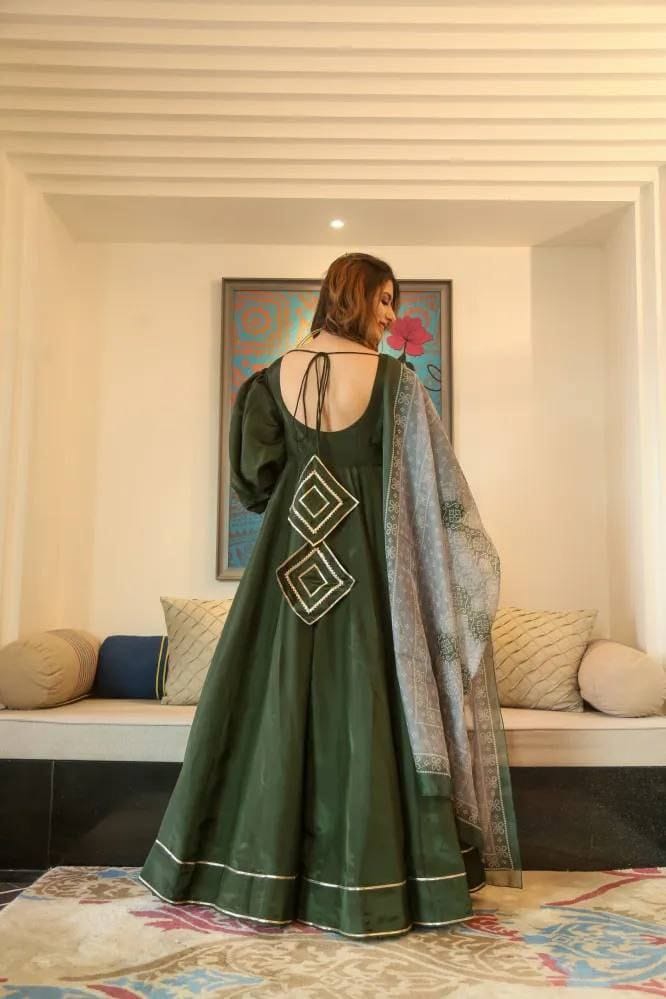 Green Chinnon Latkal