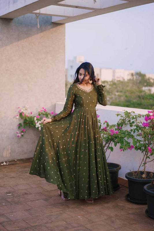 Mehendi Chinnon Gown