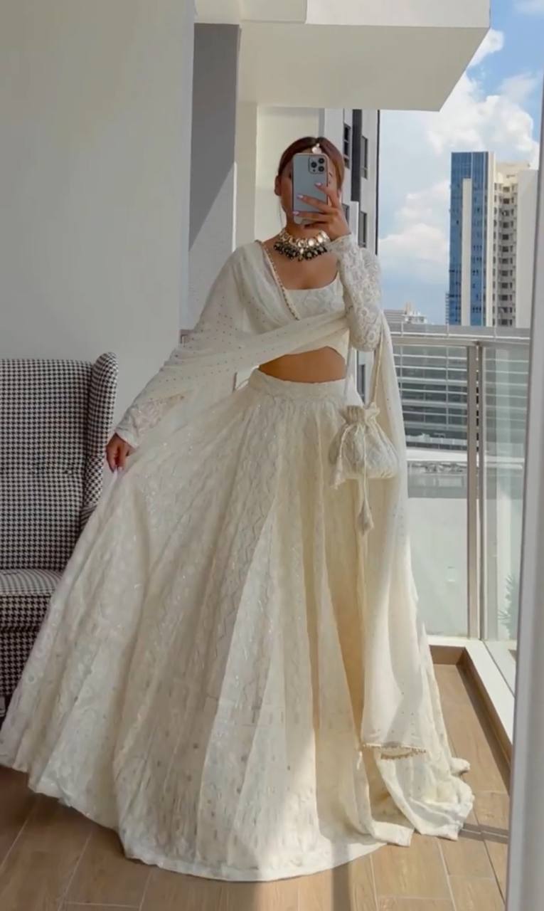 Isha Lehenga