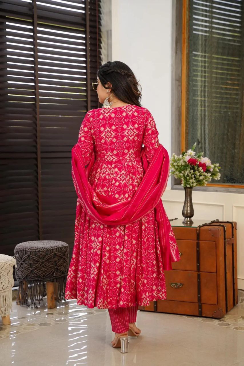 Pavitra Pink Suit Set