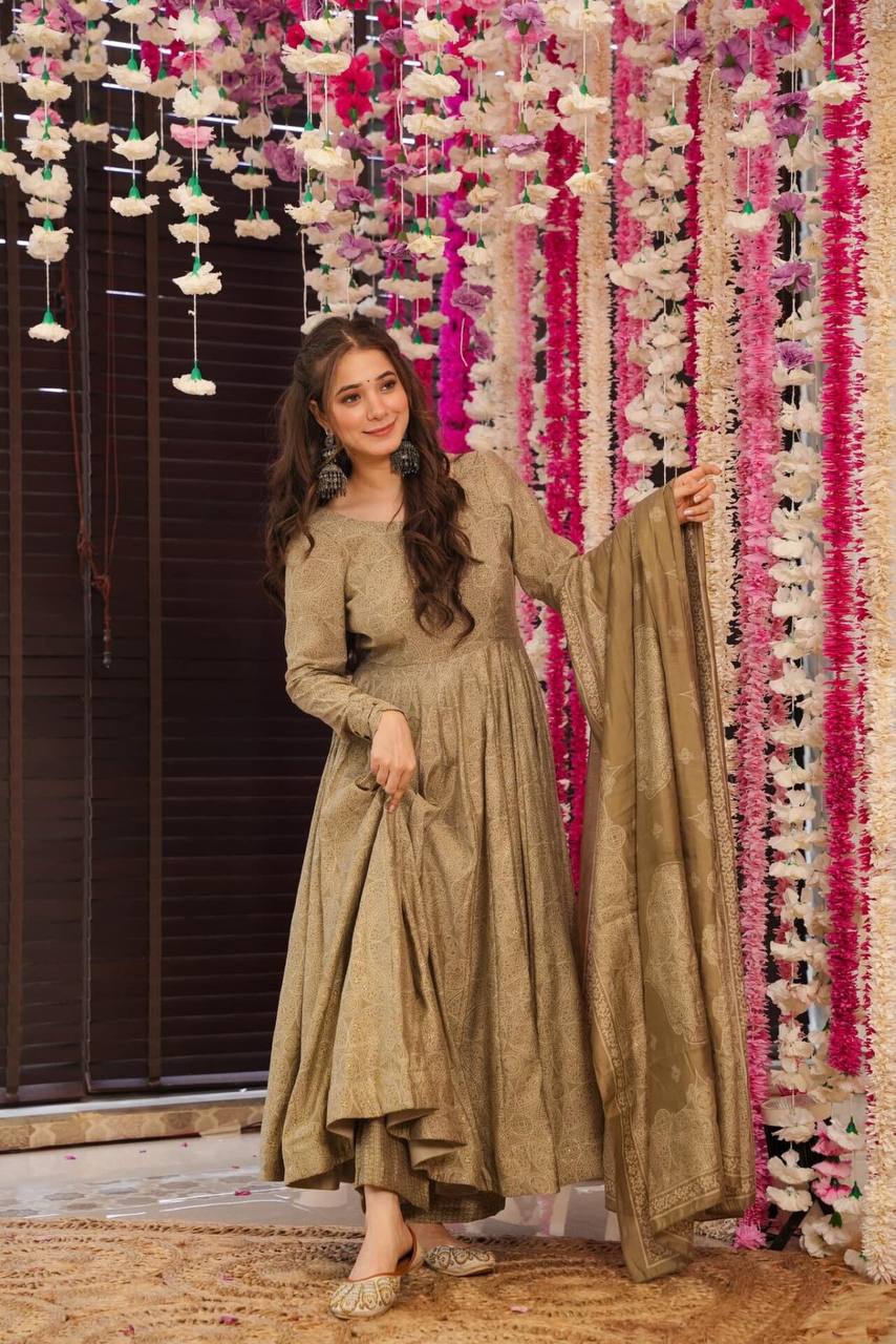 Bandhani Suit