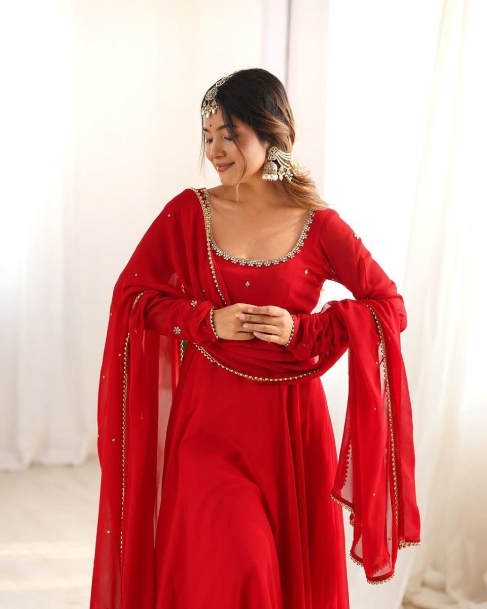 Shakti Suit Set