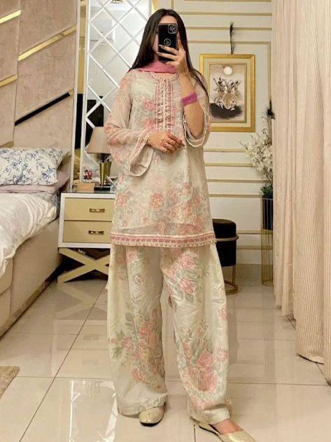 Elegant Chiffon Georgette Farshi Plazzo Set