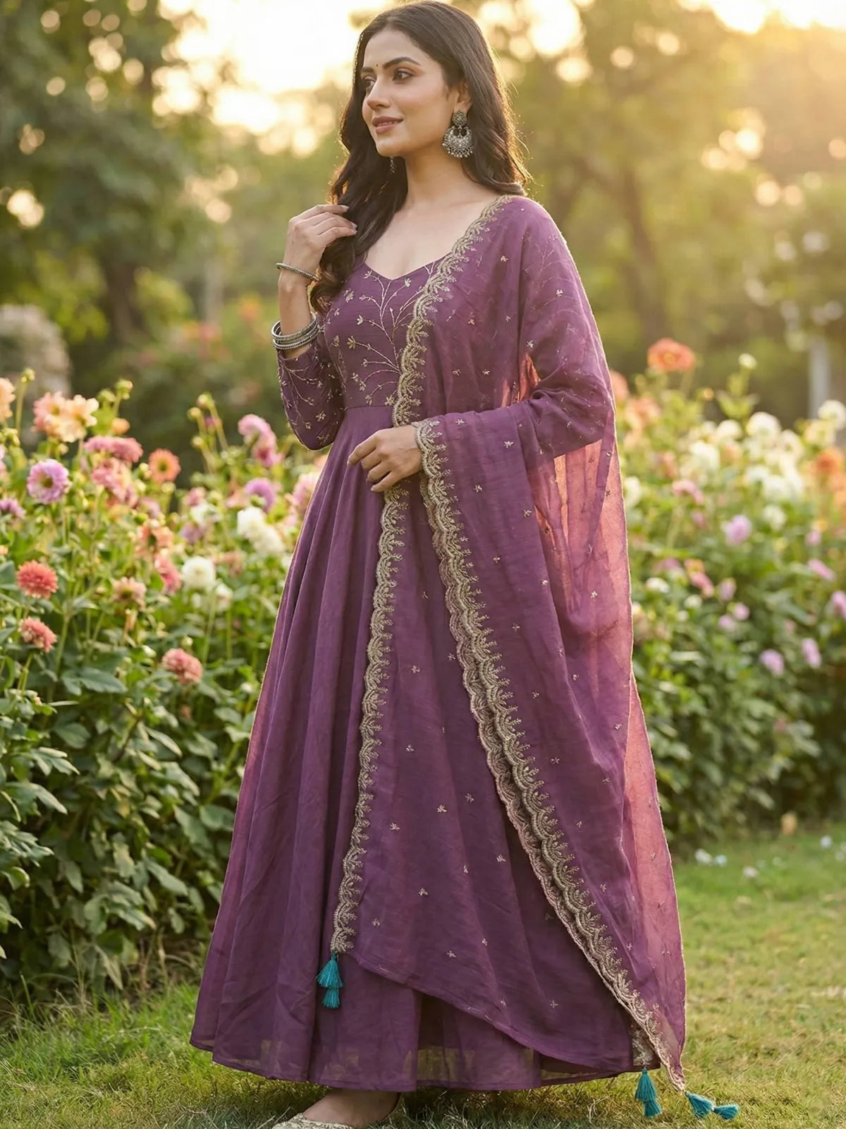 Nitya Mauve